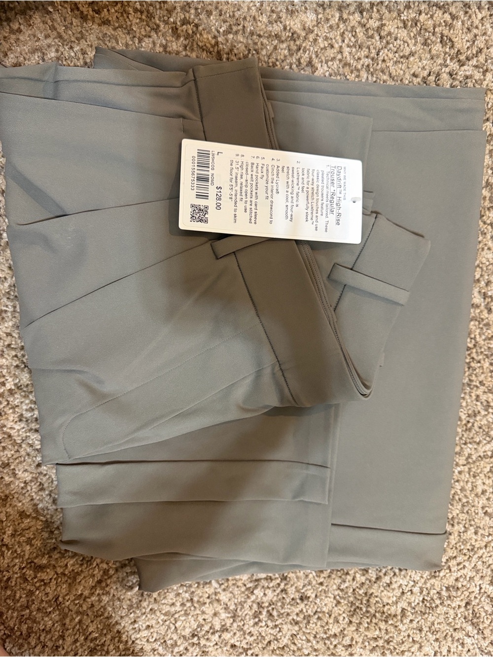 lululemon athletica Pleated Trousers in Sage Green